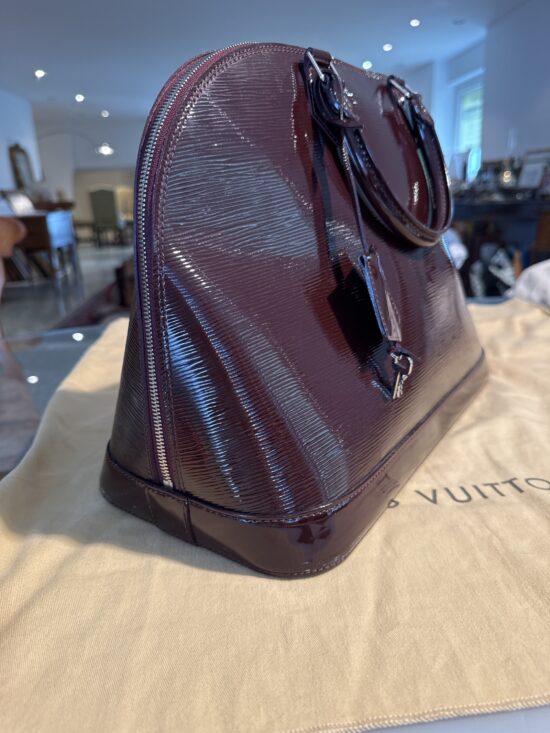 Louis Vuitton Epi Alma GM Handtasche Lila Dunkelviolett – Bild 3